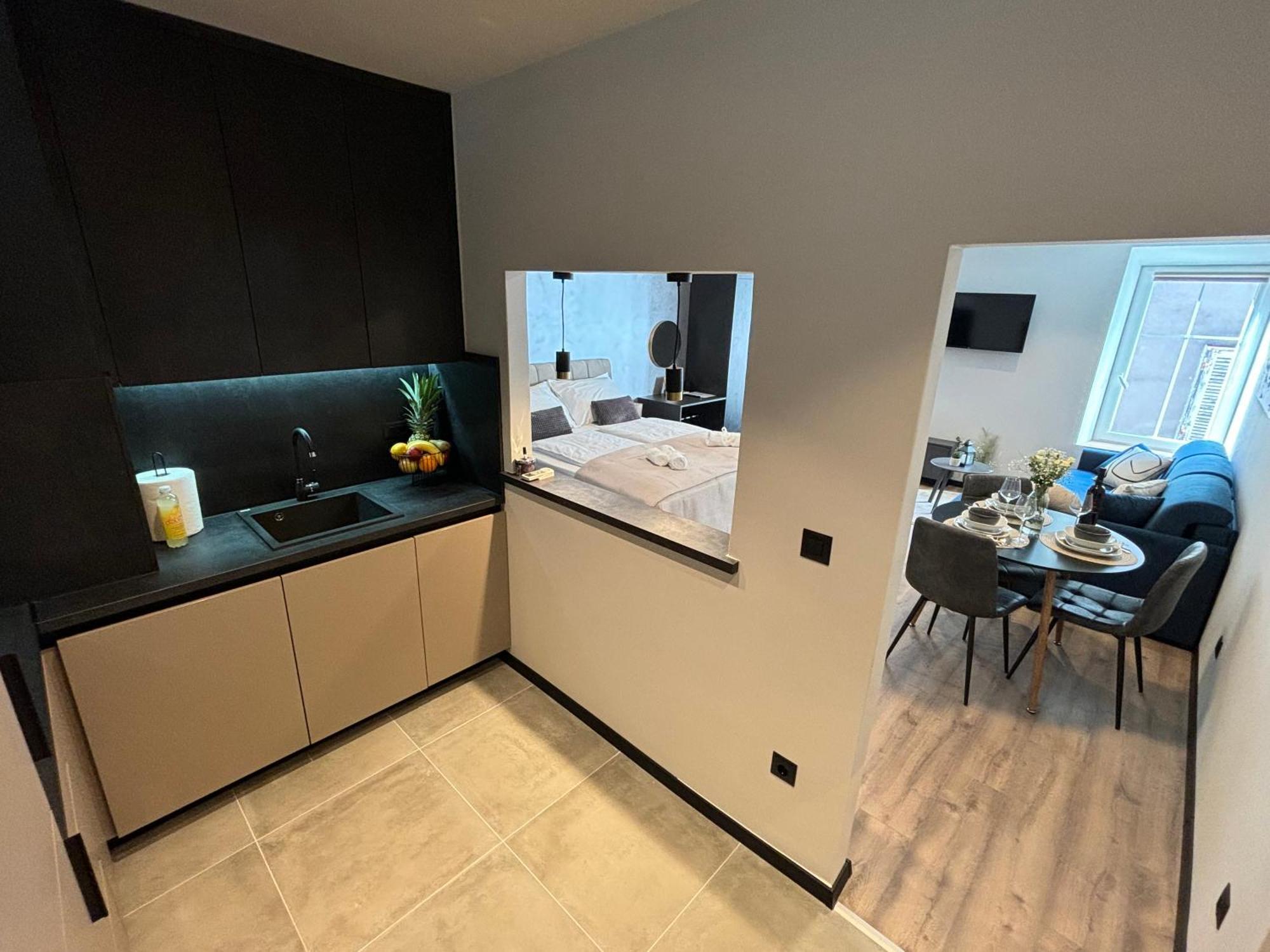 זאדאר Studio Apartman Versi Old Town מראה חיצוני תמונה